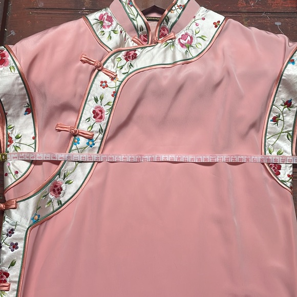 Beautiful, cute and elegant Asian dress. Size S/M - Picture 3 of 7